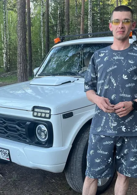 Я Максим, 33, из Полевского, ищу знакомство для общения