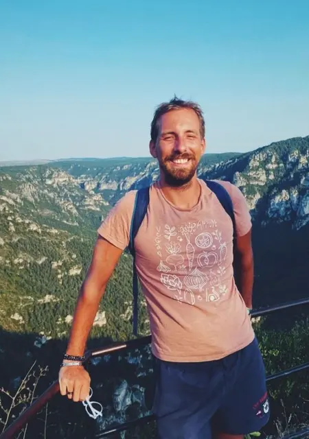 Я Johan, 30, знакомлюсь в Париже