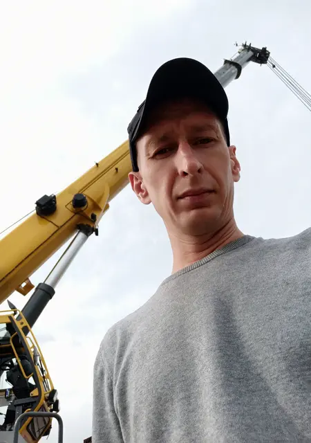 Я Виктор, 42, знакомлюсь без обязательств в Абакане