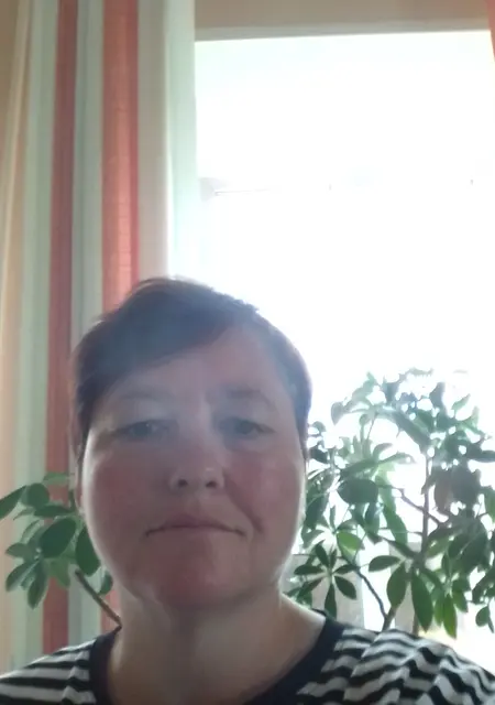 Я Елена, 48, знакомлюсь без обязательств в Красноярске