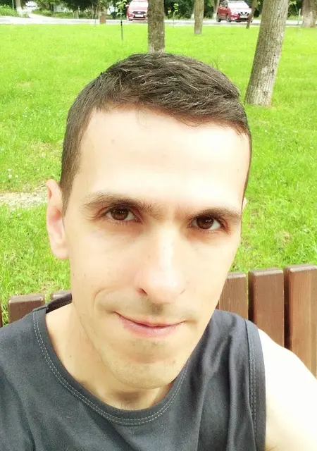 Я Роман, 38, знакомлюсь без обязательств в Невинномысске