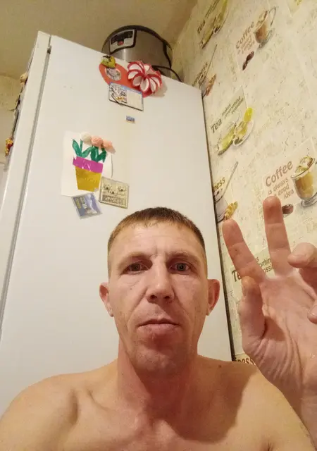 Я Сергей, 41, из Энгельса, ищу знакомства без обязательств