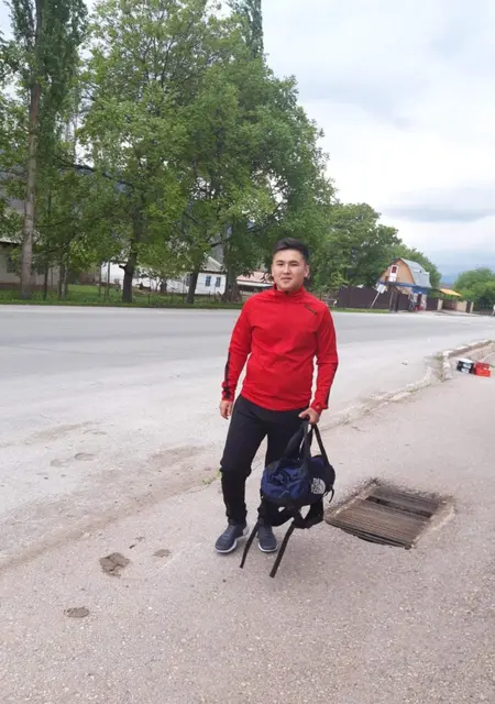 Мирлан из Лучегорска, мне 23, познакомлюсь для постоянных отношений