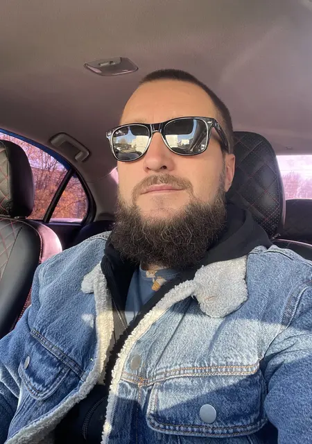 Я Максим, 39, знакомлюсь для постоянных отношений в Владимире