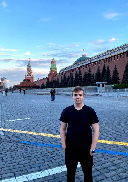 Я Алексей, 18, знакомлюсь без обязательств в Ярославле