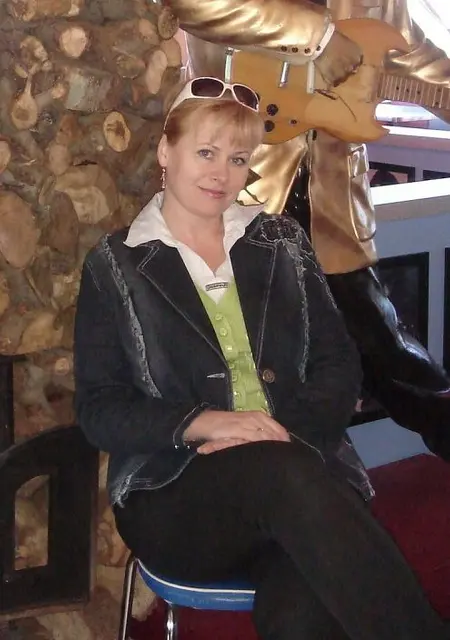 Я Наталья, 52, из Омска, ищу знакомство для постоянных отношений