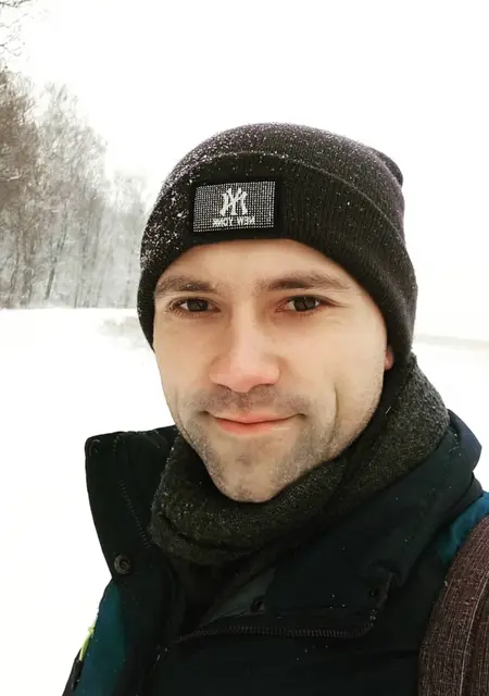 Олег из Звенигорода, мне 38, познакомлюсь для вирта