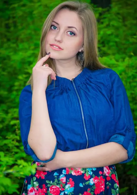 Я Кира, 33, знакомлюсь без обязательств в Волгограде