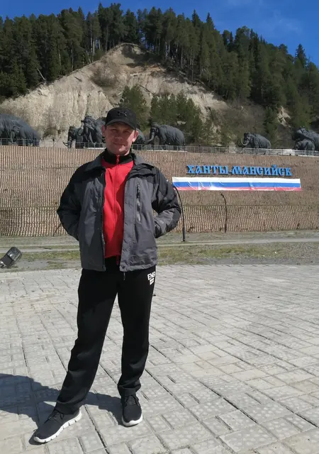 Я Виталий, 50 років, знайомлюсь без зобов'язань у Харкові