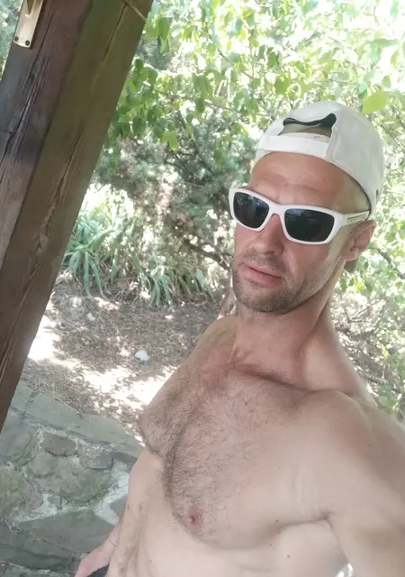 Kras из Ялты, мне 43, познакомлюсь для вирта