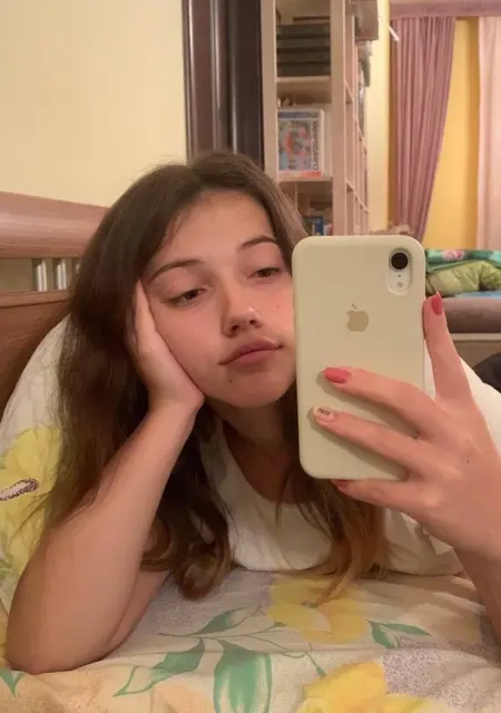Соня из Ростова-на-Дону, мне 20, познакомлюсь на одну ночь