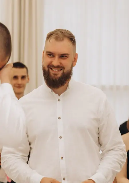 Виктор из Серпухова, ищу на сайте знакомства без обязательств