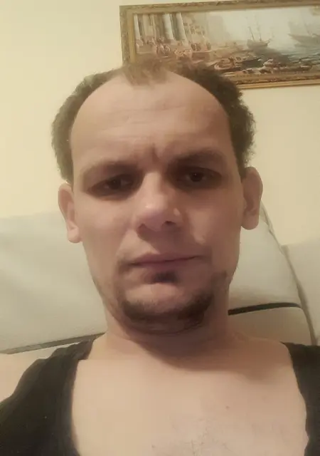 Саня из Ставрополя, мне 39, познакомлюсь на одну ночь