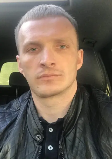 Я Андрей, 40, из Кирова, ищу знакомства без обязательств