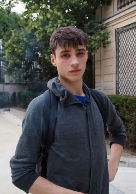 Слава из Челябинска, ищу на сайте знакомства на одну ночь