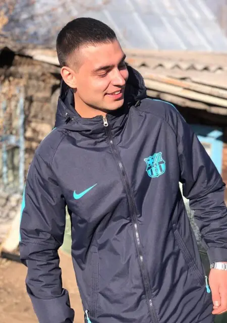 Я Марк, 30, знакомлюсь для дружбы в Чите