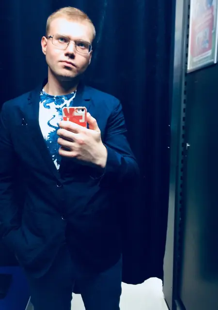 Я Максим, 29, знакомлюсь для приятного времяпровождения в Пензе