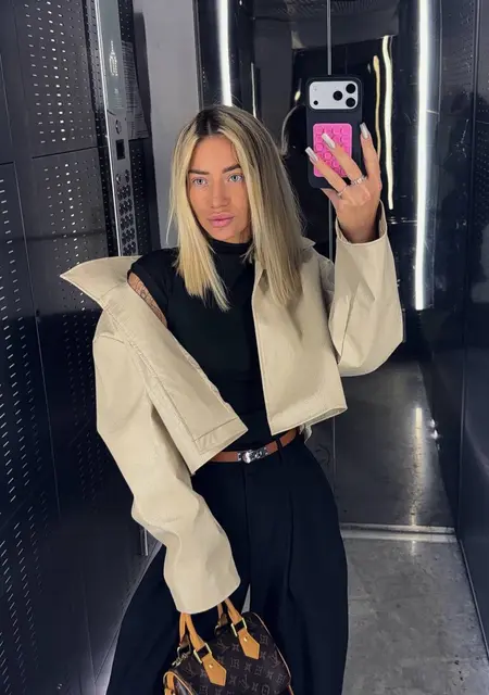 Я Алена, 21, из Москвы, ищу знакомство для открытые отношения