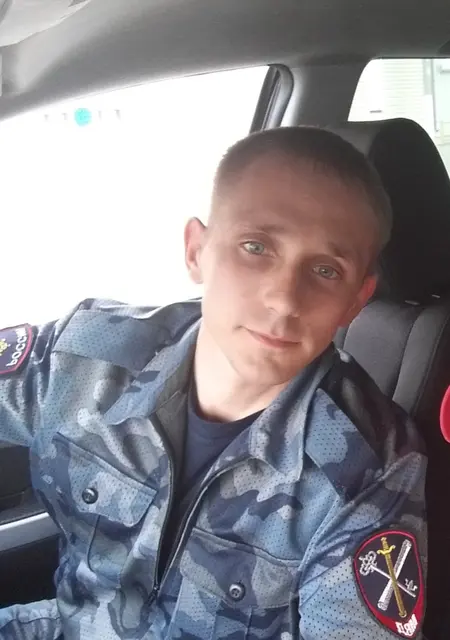 Я Василий, 33, из Астрахани, ищу знакомство для общения