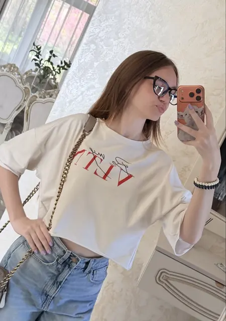 Я Саша, 19, из Зимы, ищу знакомство для общения
