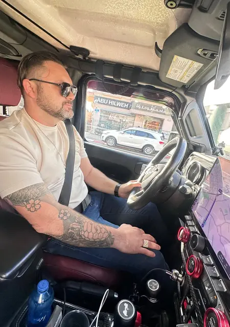 Я Oleg, 34, из Москвы, ищу знакомство для постоянных отношений