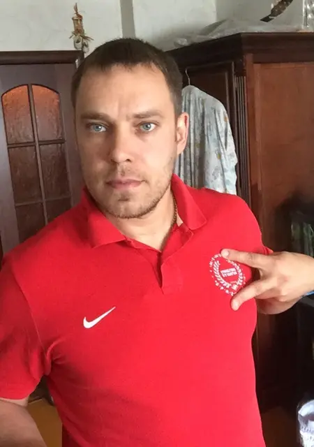 Дмитрий из Домодедова, мне 38, познакомлюсь для приятного времяпровождения