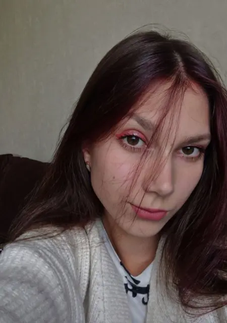 Я Ольга, 20, знакомлюсь на одну ночь в Армянске