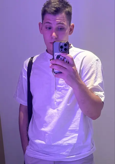 Сергей из Нижнего Тагила, мне 24, познакомлюсь для вирта