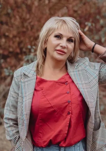 Я Лена, 39, знакомлюсь для вирта в Ставрополе