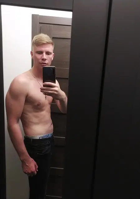 Андрей из Санкт-Петербурга, мне 30, познакомлюсь для приятного времяпровождения