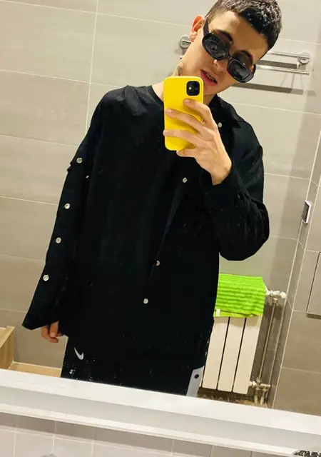 Виктор из Торжка, ищу на сайте знакомства без обязательств