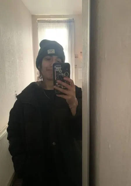 Я Raz, 23, из Лондона, ищу знакомство