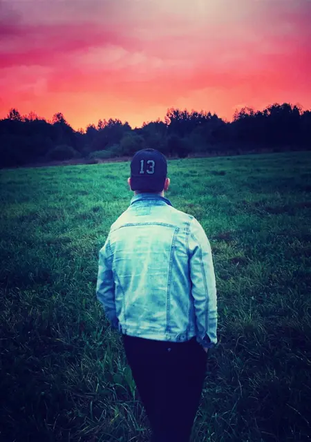 Я Михаил, 35, из Невинномысска, ищу знакомства без обязательств