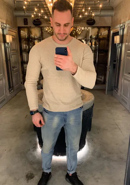 Я Maks, 37, из Калуги, ищу знакомства на одну ночь