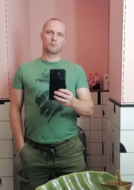 Я Дмитрий, 45, знакомлюсь на одну ночь в Саранске