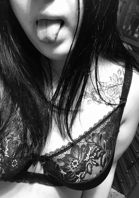 Я Роксана, 28, из Ивантеевки, ищу знакомство для приятного времяпровождения