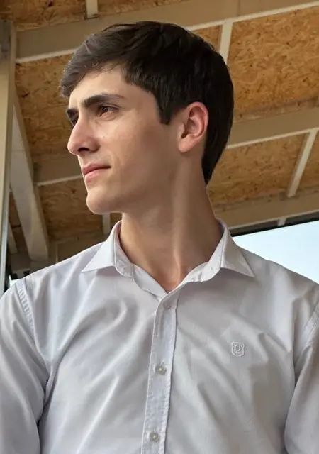 Я Алексей, 21, знакомлюсь для постоянных отношений в Гудермесе