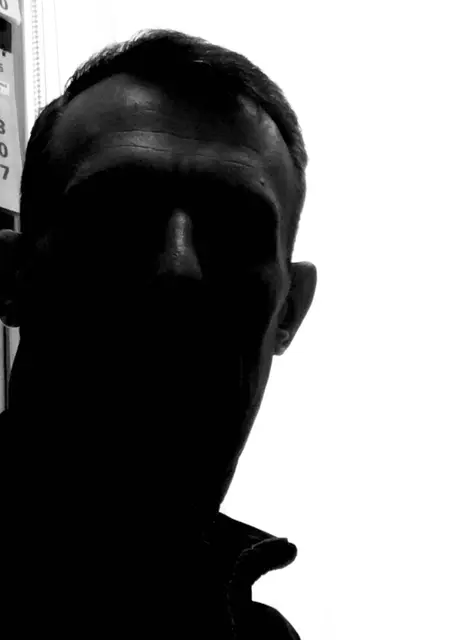 Я Александр, 47, из Новозыбкова, ищу знакомства без обязательств