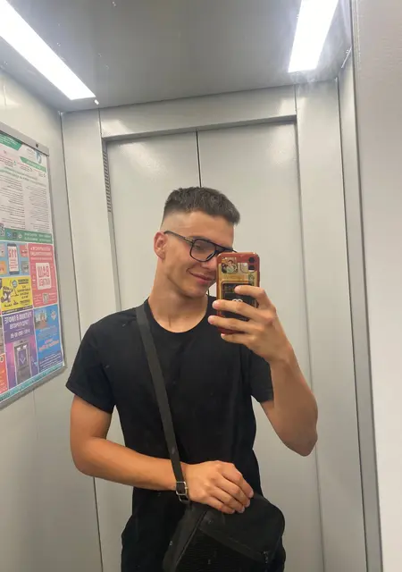 Андрей из Курска, ищу на сайте знакомства на одну ночь