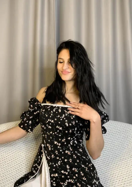 Кира из Новосибирска, мне 19, познакомлюсь на одну ночь