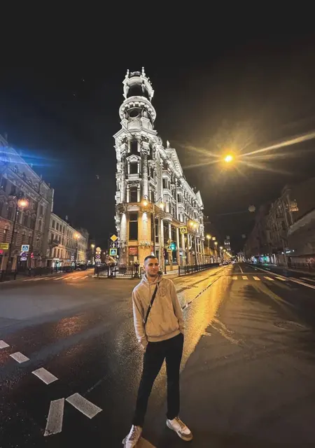 Сэм из Смоленска, ищу на сайте знакомства на одну ночь