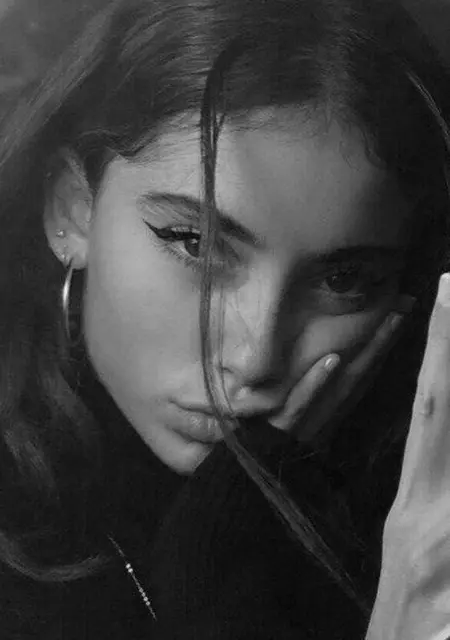 Дарина из Кургана, ищу на сайте приятное времяпровождение