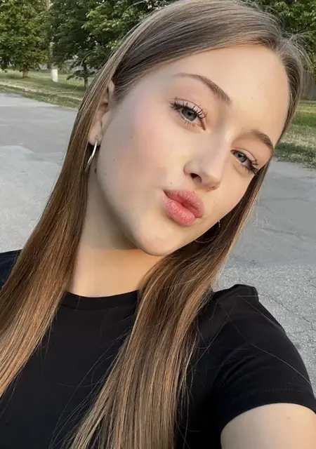 Я Маша, 25, из Новосибирска, ищу знакомство для общения