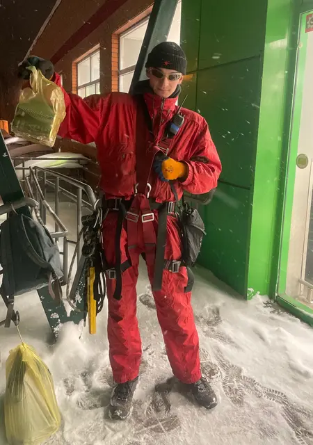 Я Артем, 26, из Пушкина, ищу знакомства без обязательств