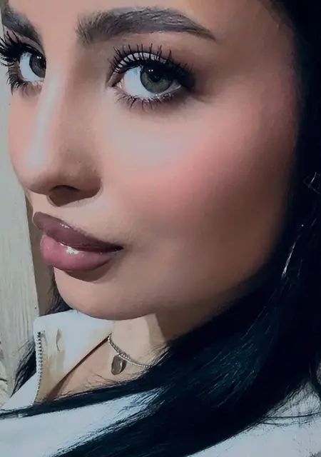 Я Адель, 20, из Самары, ищу знакомство для дружбы