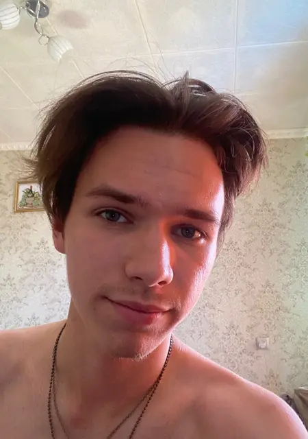 Роман из Волгодонска, ищу на сайте знакомства на одну ночь