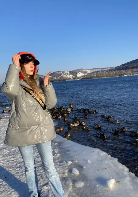 Alisa из Красноярска, мне 26, познакомлюсь для приятного времяпровождения