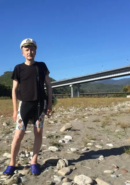 Серёжа из Головинки, ищу на сайте знакомства на одну ночь