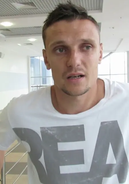 Виктор из Ставрополя, ищу на сайте знакомства на одну ночь