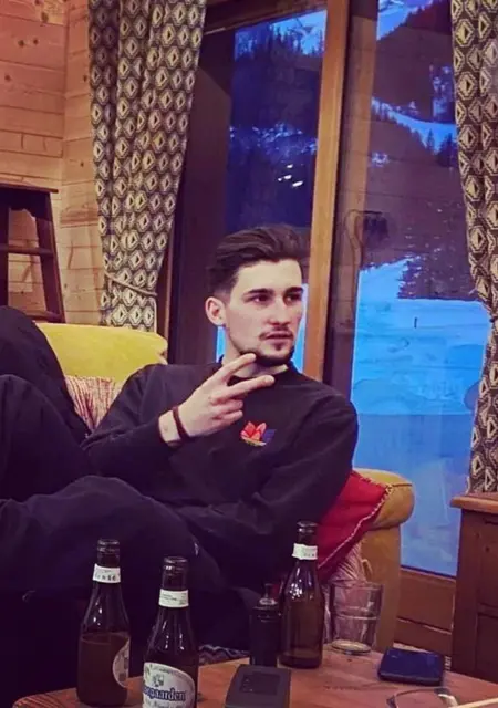 Я Alex, 27, из Парижа, ищу знакомство